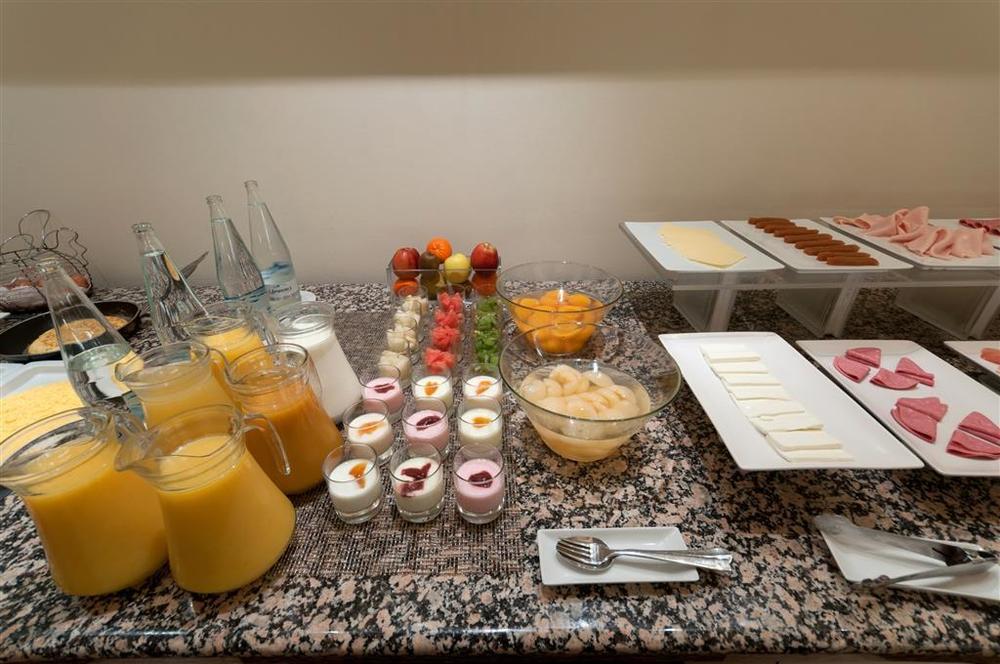 Hotel Ceuta Puerta De Africa Ресторан фото